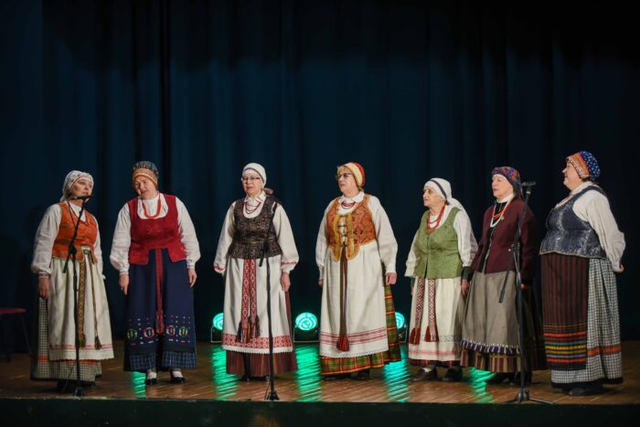 Folkloro festivalis „Kad Praviena tekėtų…”